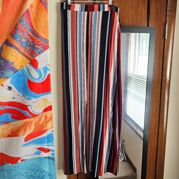 ✨ Charlotte Russe Multicolor Striped Floor Length High Slit Skirt - Size M - Picture 7 of 8